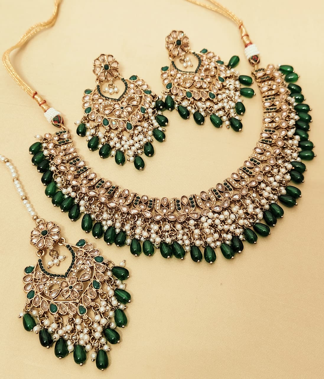 Reverse Ad Necklace With Beautiful Earrings And Tika